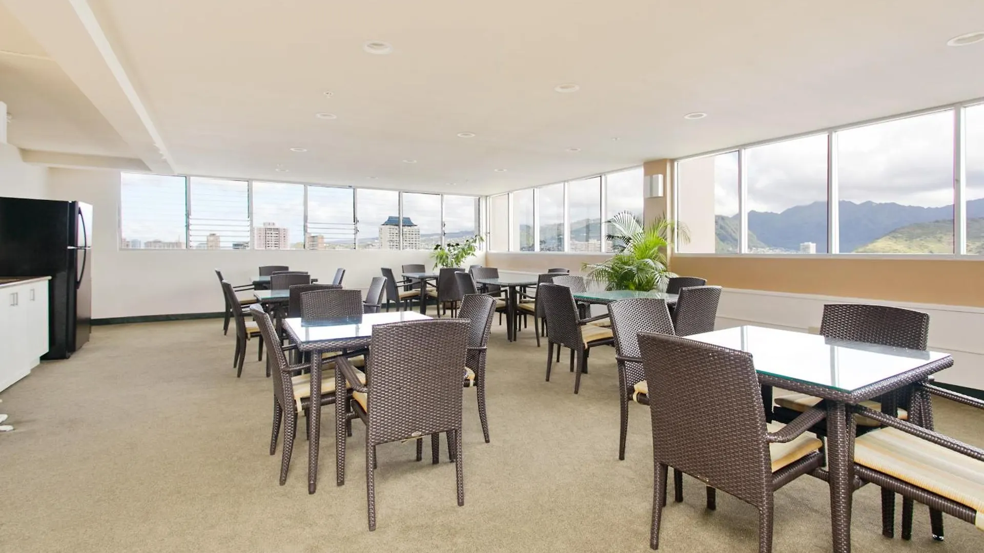 Stylish, Newly Renovated Condo Near Waikiki Beach! Honolulu United States